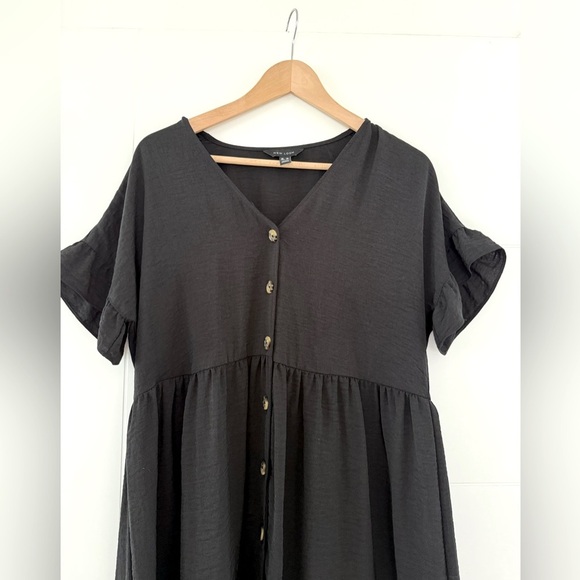 New Look Babydoll Flutter Sleeve Dress, size 8. - Picture 5 of 7